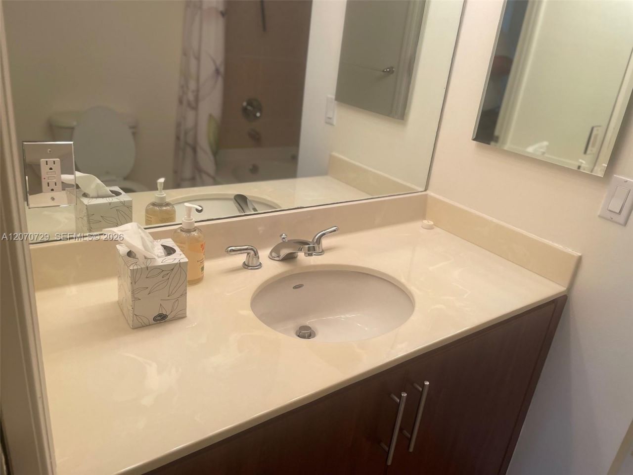 2401 NE 65th St , Unit 511, Fort Lauderdale, FL 33308 Photo