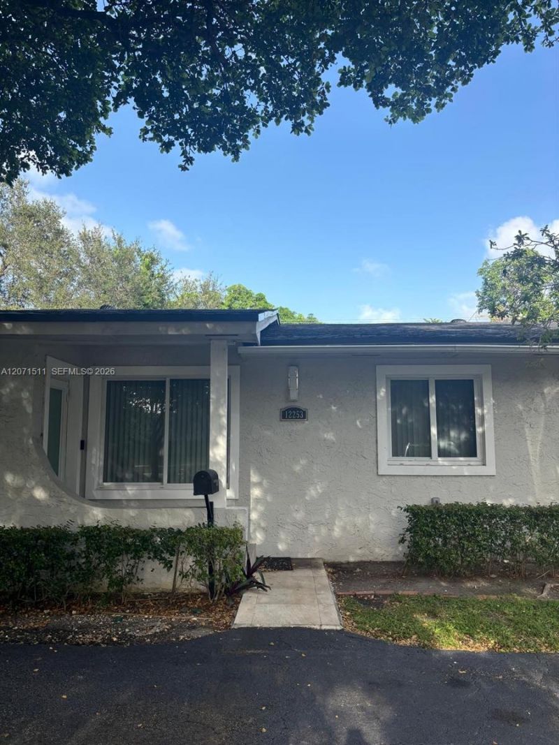 12253 SW 82nd Ave, Pinecrest, FL 33156 Photo
