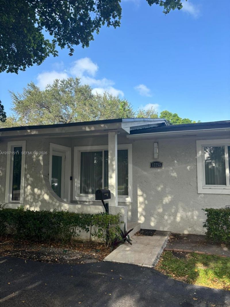 12253 SW 82nd Ave, Pinecrest, FL 33156 Photo