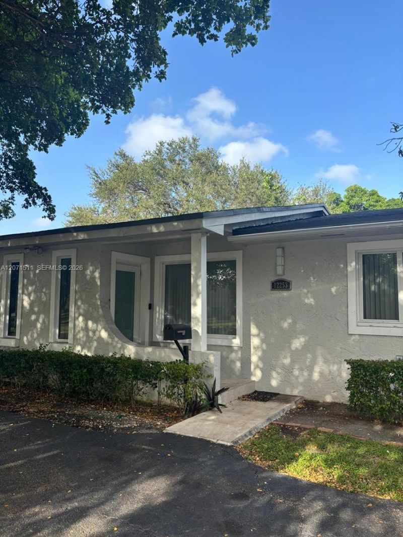 12253 SW 82nd Ave, Pinecrest, FL 33156 Photo