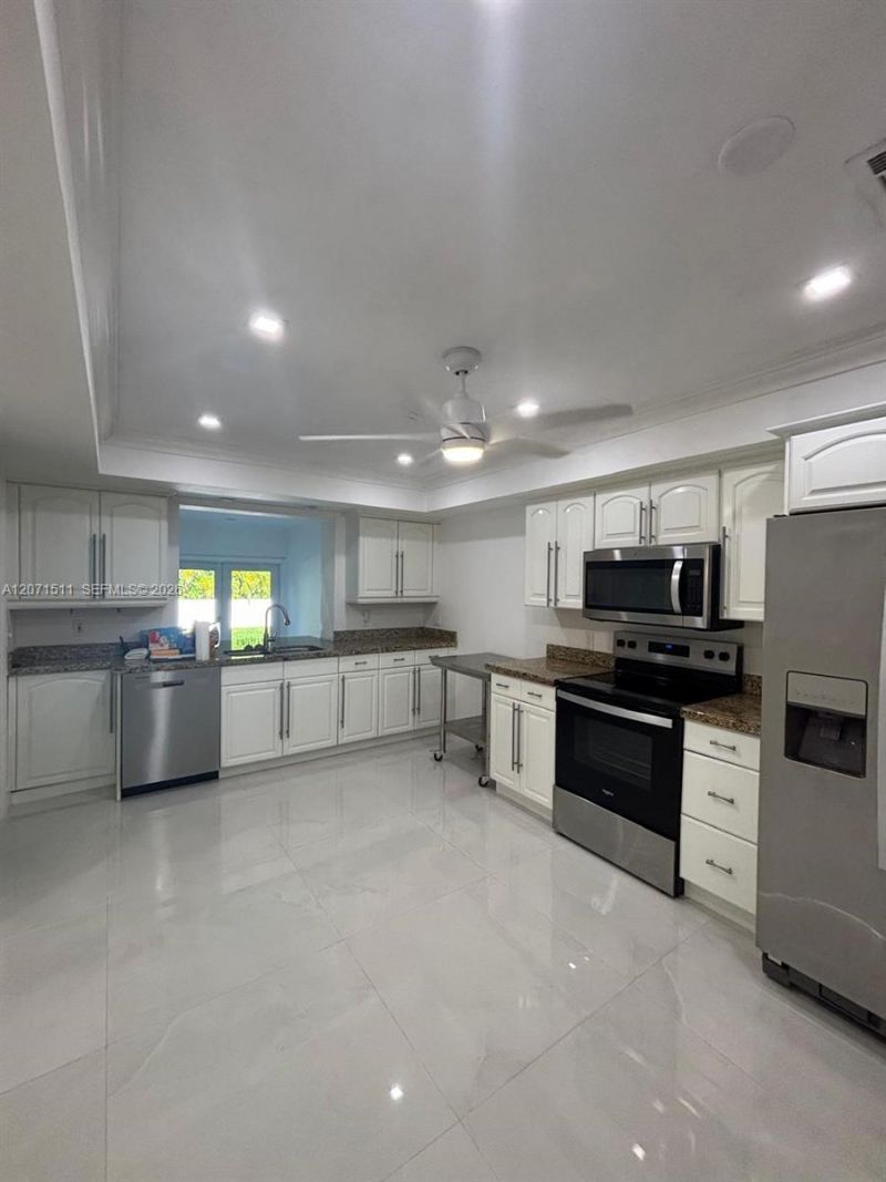 12253 SW 82nd Ave, Pinecrest, FL 33156 Photo