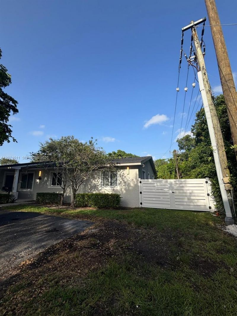 12253 SW 82nd Ave, Pinecrest, FL 33156 Photo