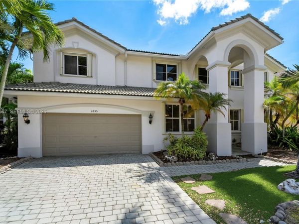 1855 Hidden Trail Ln , Weston, FL 33327