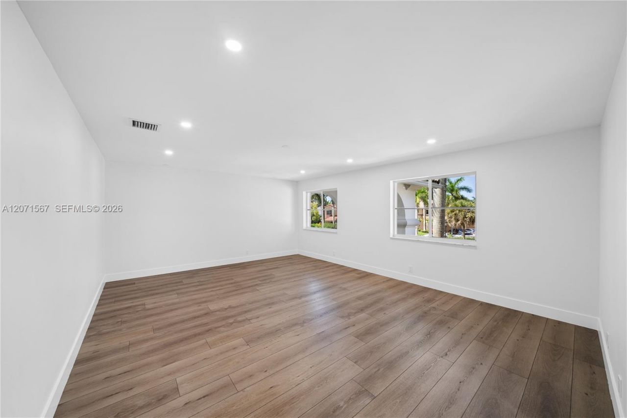 1855 Hidden Trail Ln , Weston, FL 33327 Photo
