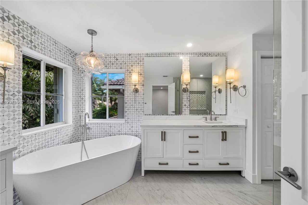 1855 Hidden Trail Ln, Weston, FL 33327 Photo