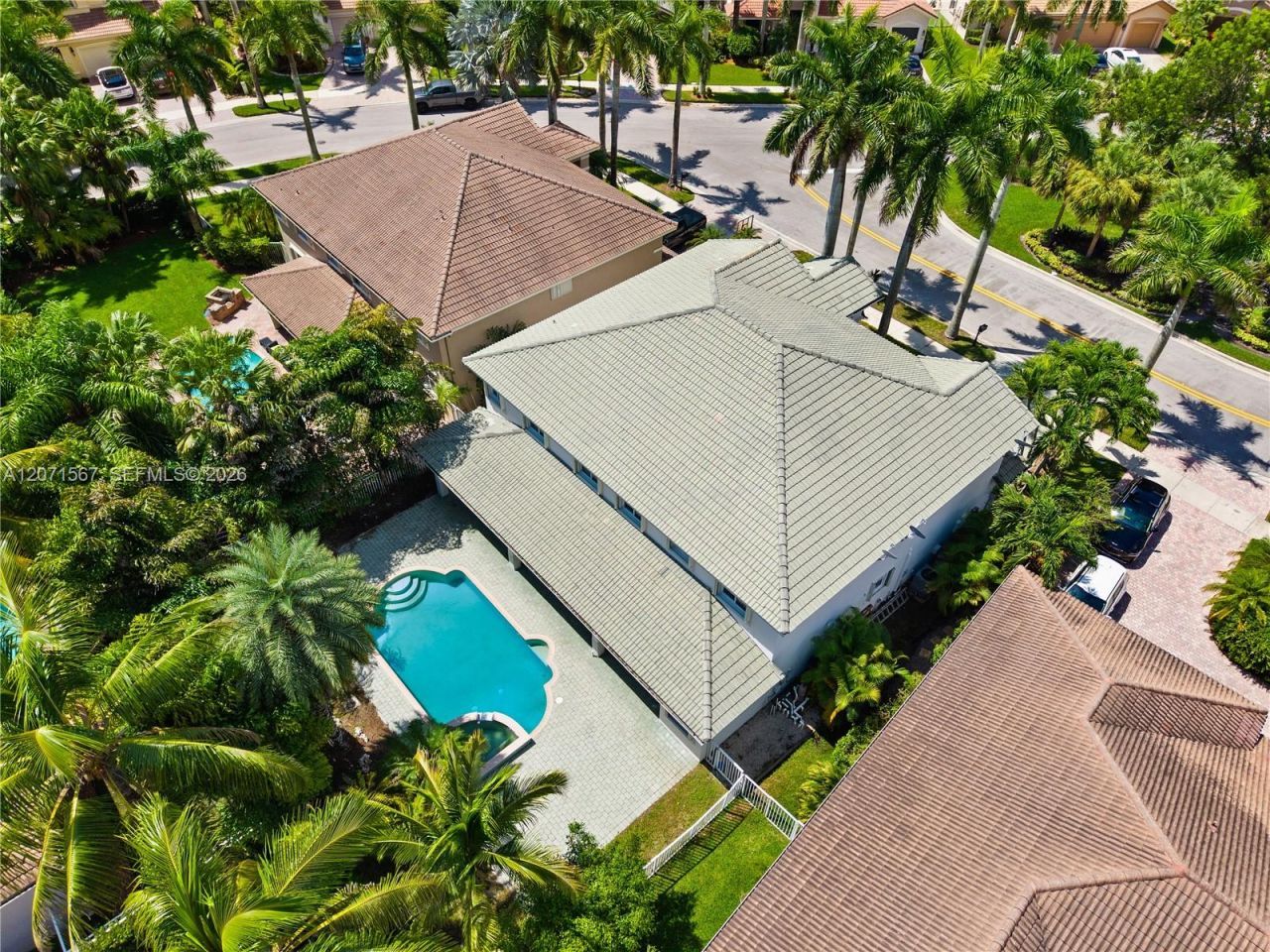 1855 Hidden Trail Ln , Weston, FL 33327 Photo