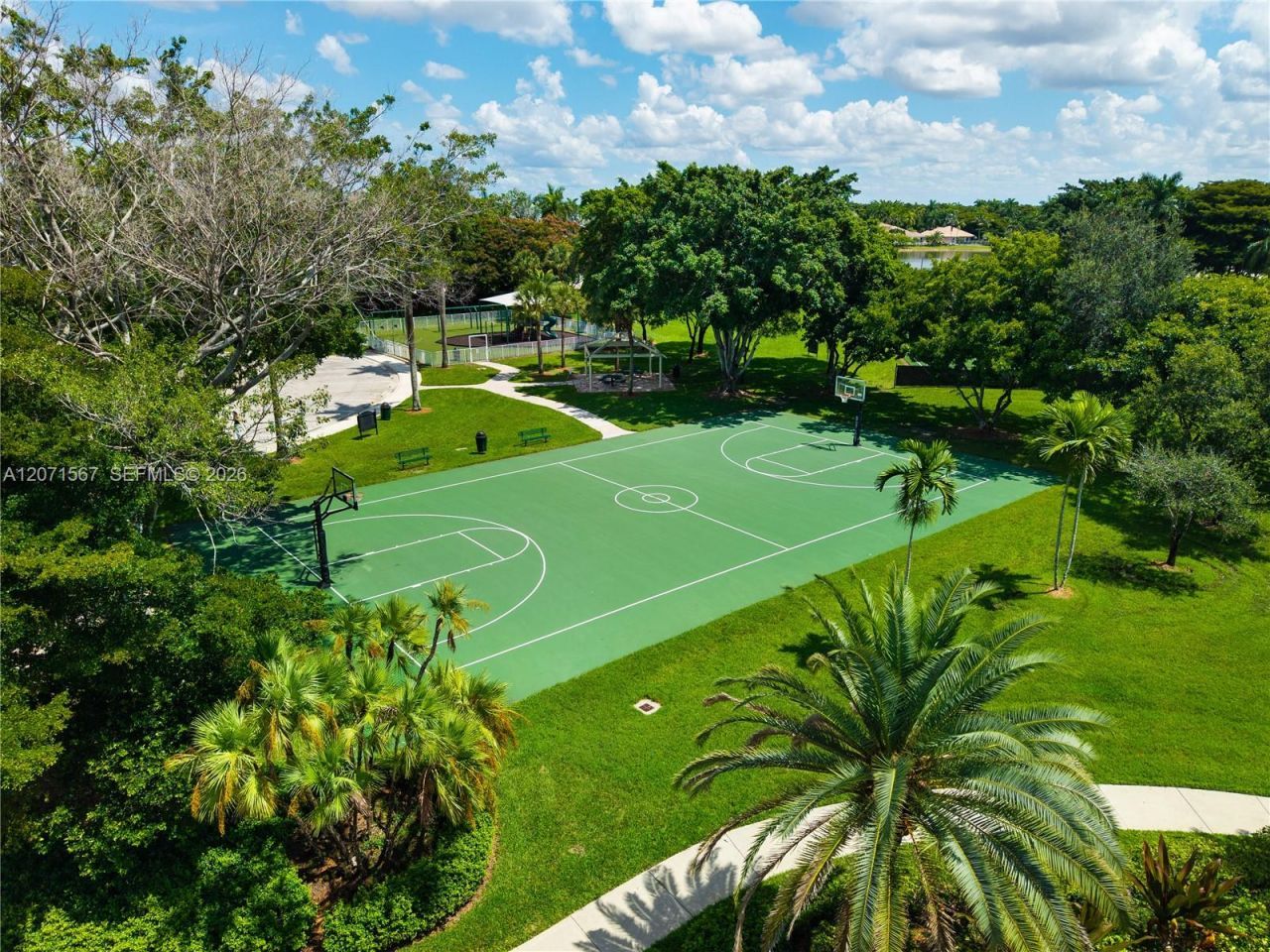 1855 Hidden Trail Ln , Weston, FL 33327 Photo