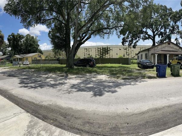 3911 E 15TH AVENUE , TAMPA, FL 33605