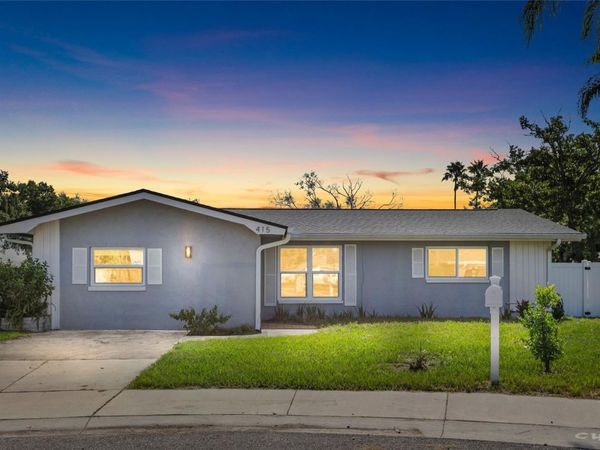 415 MAPLEWOOD CIRCLE , OLDSMAR, FL 34677