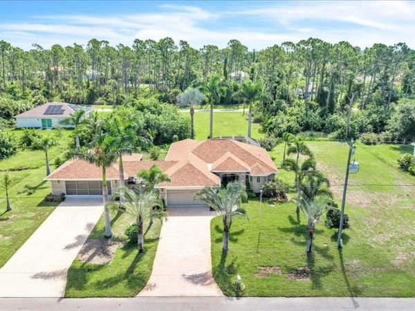 142 AUSTRALIAN DRIVE , ROTONDA WEST, FL 33947