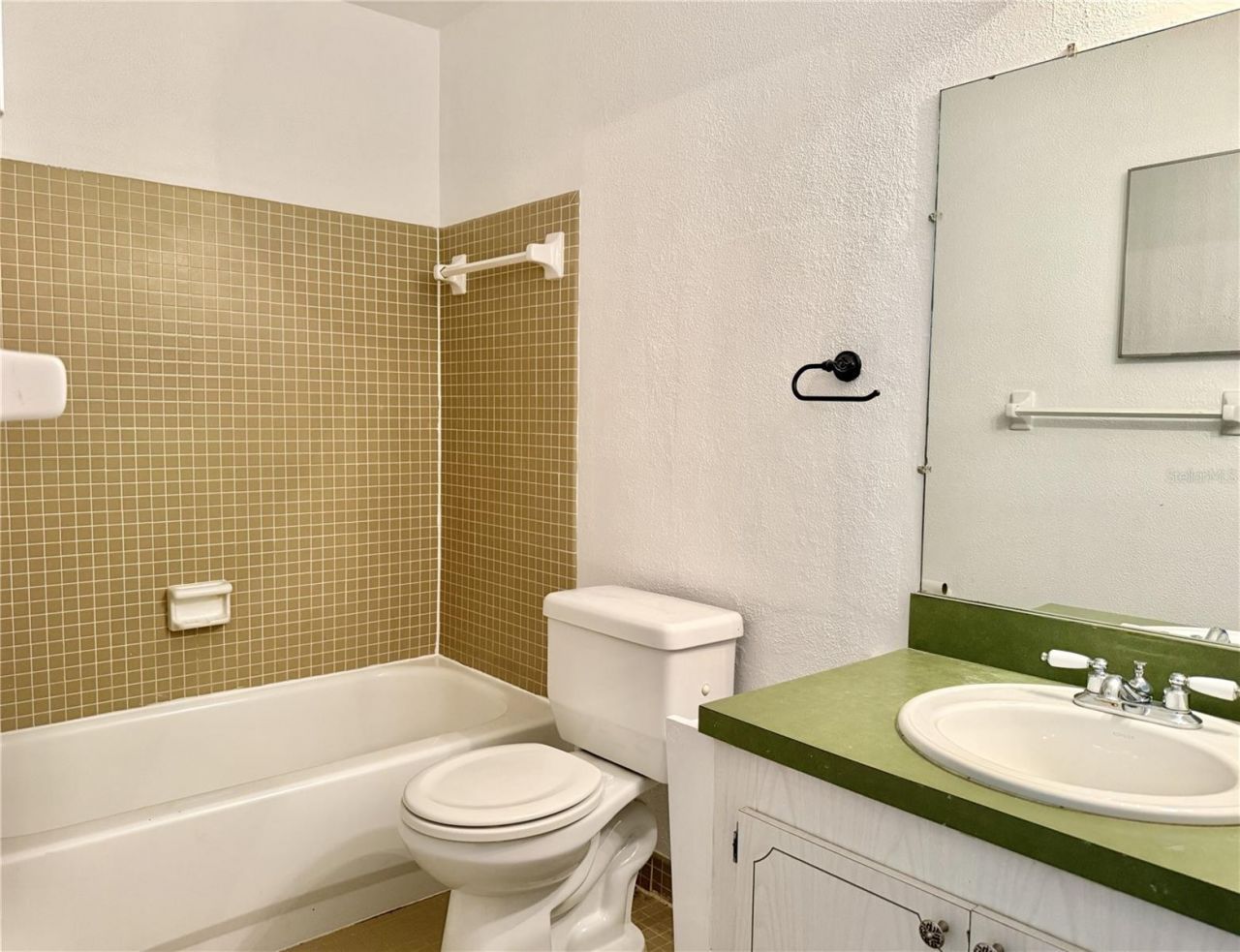 350 79th Ave N, Unit 102, Saint Petersburg, FL 33702 Photo