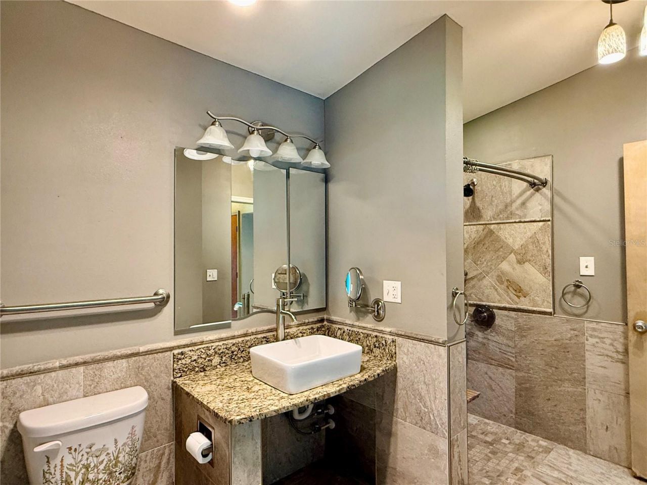 3646 28th Street N, Saint Petersburg, FL 33713 Photo