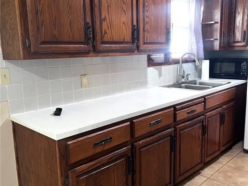 962 Adrian Circle, Girard, OH 44420 Photo 5