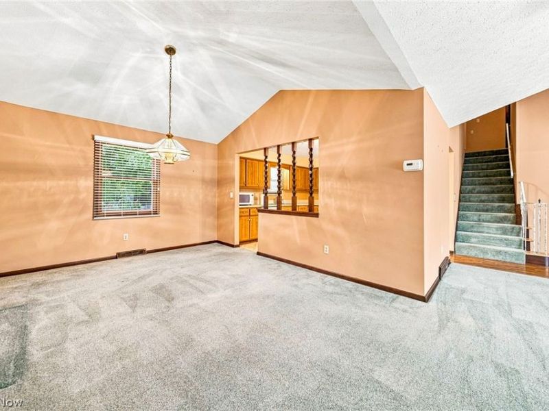 8631 Oxford Drive, Strongsville, OH 44149 Photo 10