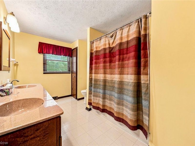 8631 Oxford Drive, Strongsville, OH 44149 Photo 25