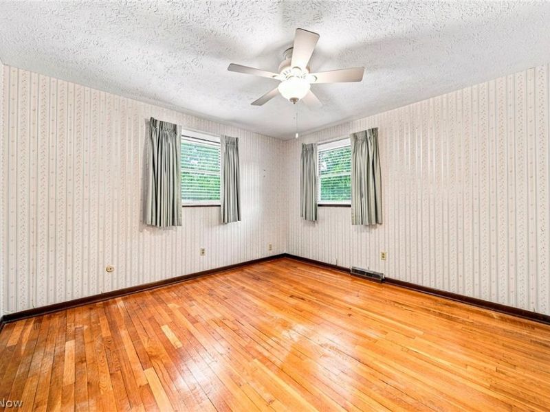 8631 Oxford Drive, Strongsville, OH 44149 Photo 27