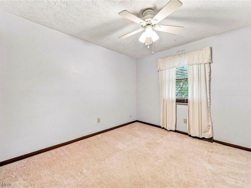 8631 Oxford Drive, Strongsville, OH 44149 Photo 31