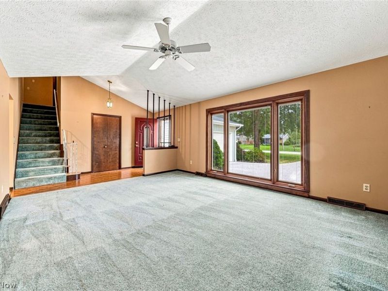 8631 Oxford Drive, Strongsville, OH 44149 Photo 9