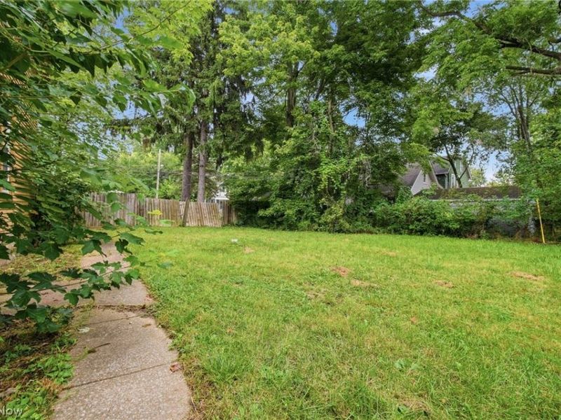 934 Middle Avenue, Elyria, OH 44035 Photo 34