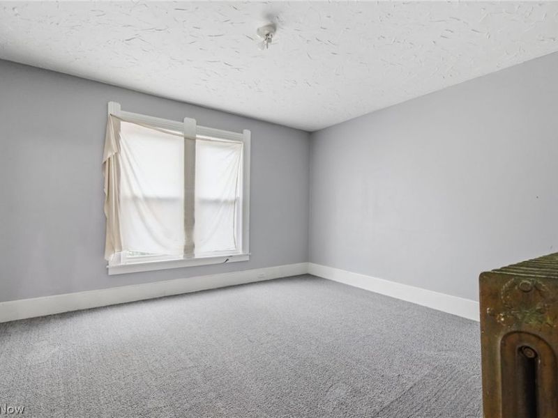 934 Middle Avenue, Elyria, OH 44035 Photo 6