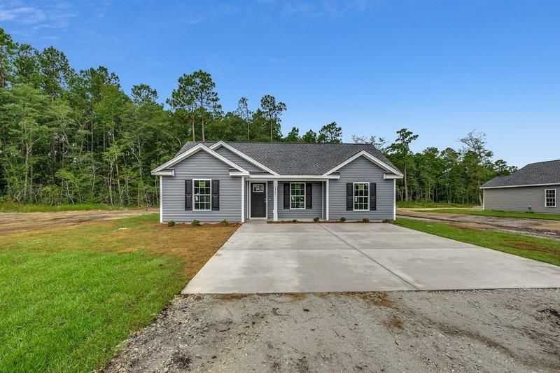 1268 Blue Moon Dr. Photo 4