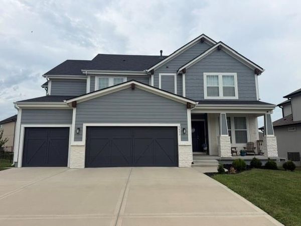 5837 Belmont Drive, Shawnee, KS 66226