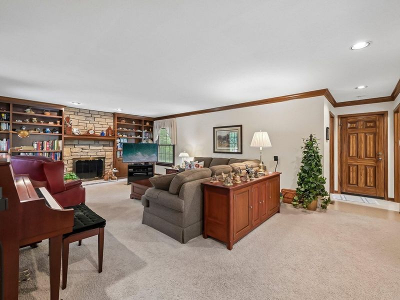 255 Luke Court, Westerville, OH 43081 Photo 32