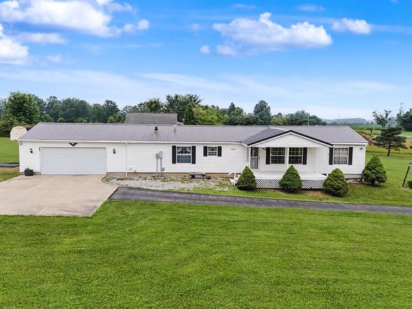 4809 State Route 181, Crestline, OH 44827