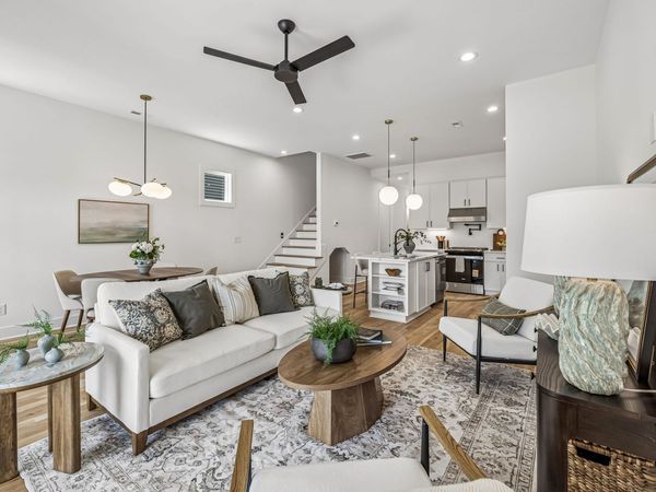 1714A River Dr , Nashville, TN 37218