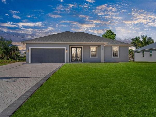 7427 SEA MIST Drive, Port Charlotte, FL 33981
