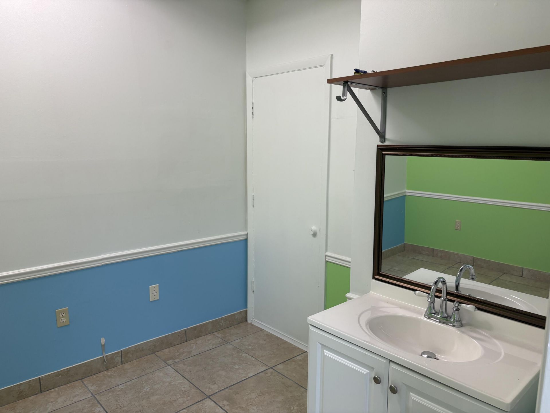 2011 S 25th Street, Unit 216, Fort Pierce, FL 34947 Photo
