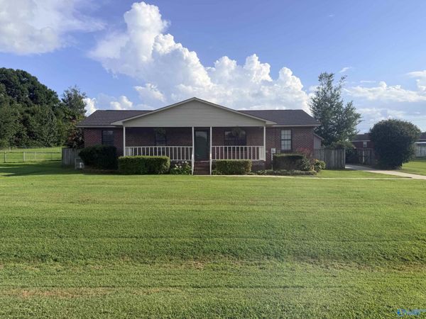 21610 Lovell Lane, Elkmont, AL 35620