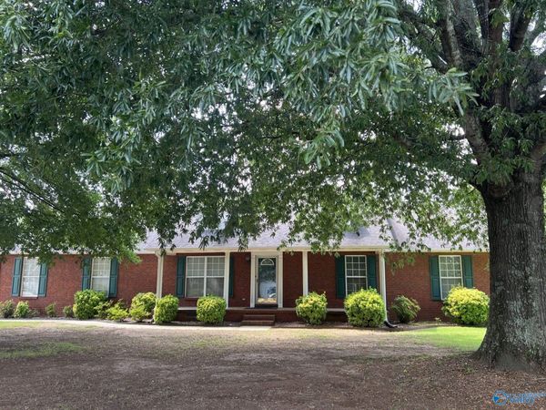 1802 Lillian Drive, Athens, AL 35611