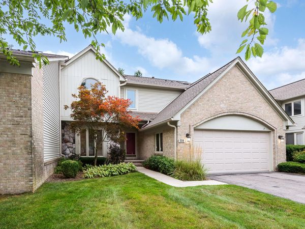 239 Saint Lawrence Boulevard, Northville, MI 48168