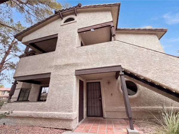 5056 Jeffreys Street, Unit 102, Las Vegas, NV 89119