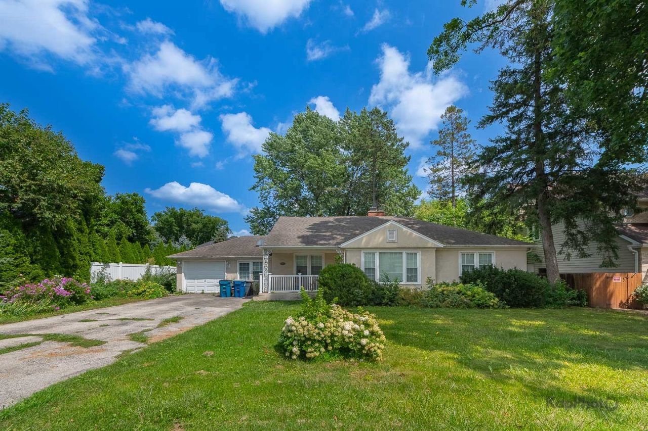 937 S Madison Street, Hinsdale, IL 60521 Main Photo