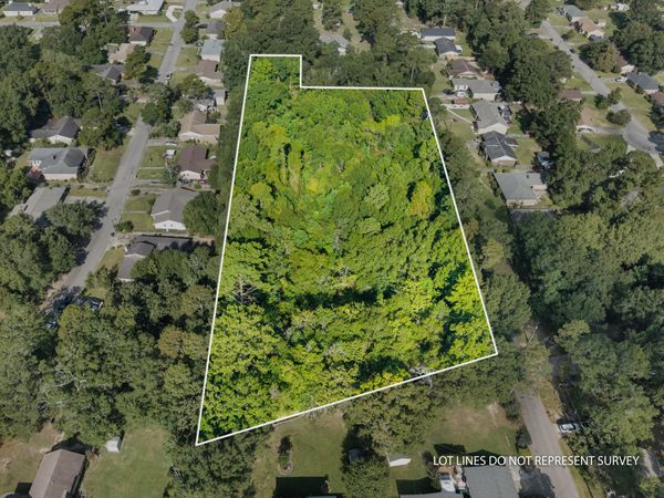 3208 Rosewood Dr., Hattiesburg, MS 39401