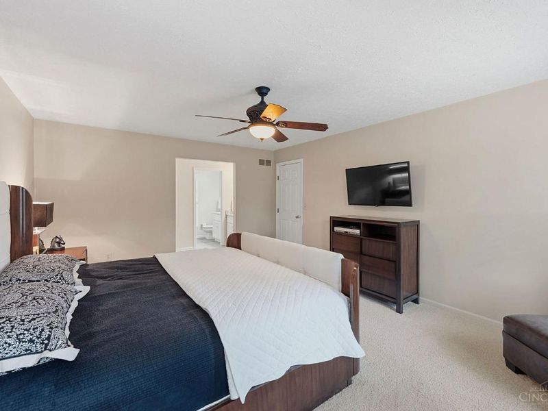 6489 Club Lane, West Chester, OH 45069 Photo 23