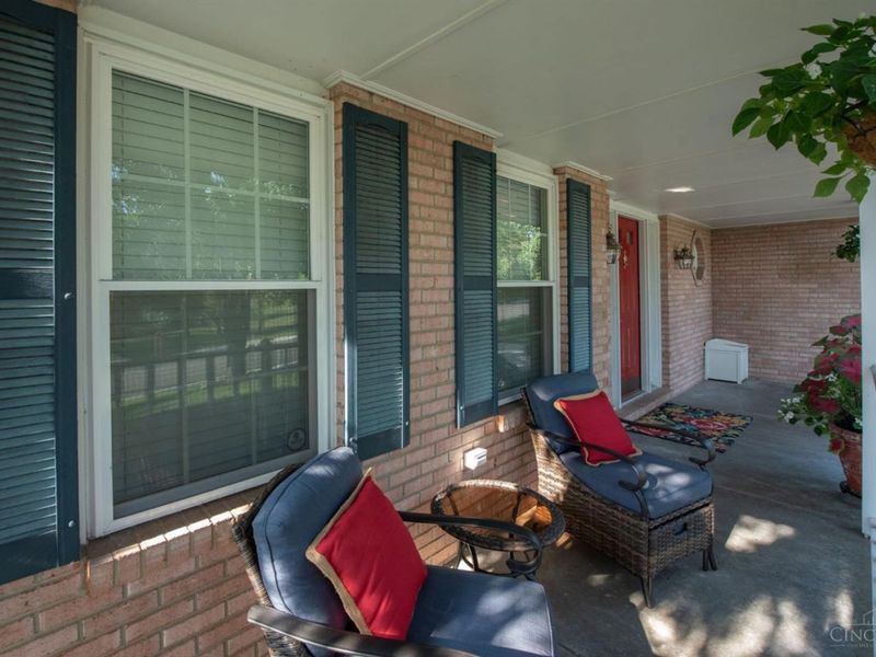 6489 Club Lane, West Chester, OH 45069 Photo 3