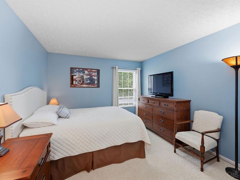 6489 Club Lane, West Chester, OH 45069 Photo 38