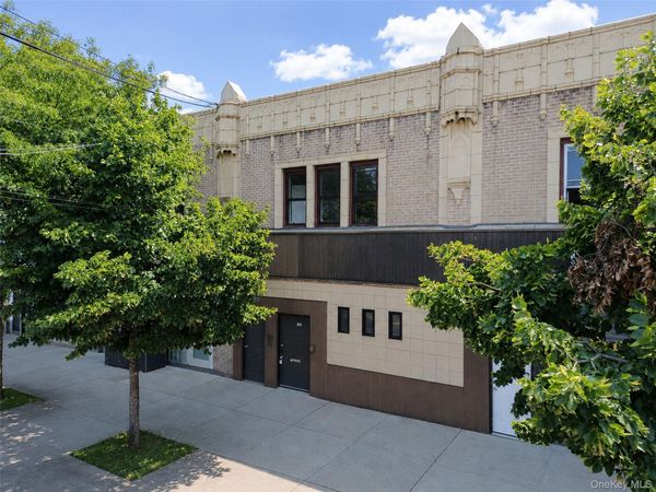 76-14 Rockaway Boulevard , Woodhaven, NY 11421