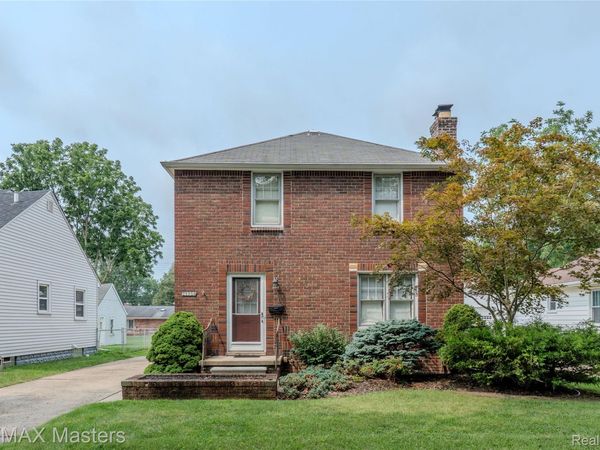 29386 Walnut Street, Flat Rock, Mi 48134