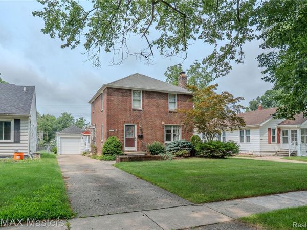 29386 Walnut Street, Flat Rock, Mi 48134