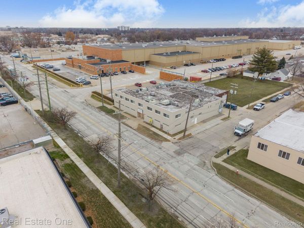 23404 Sherwood Avenue, Warren, Mi 48091