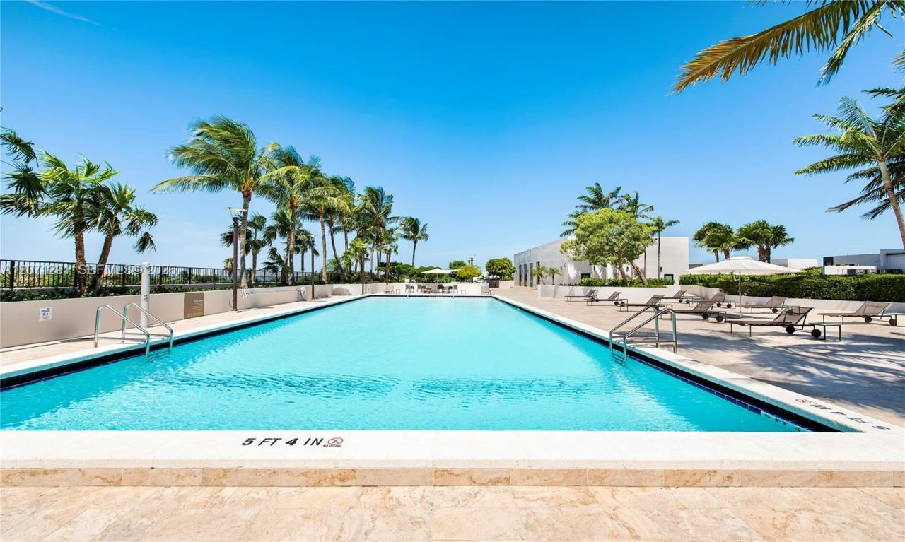 1000 Venetian Way, Unit 1108, Miami, FL 33139 Photo