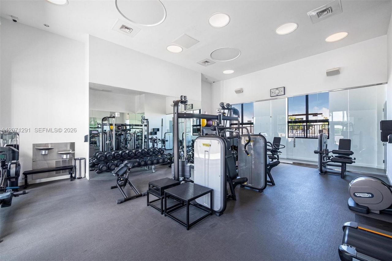 1000 Venetian Way, Unit 1108, Miami, FL 33139 Photo
