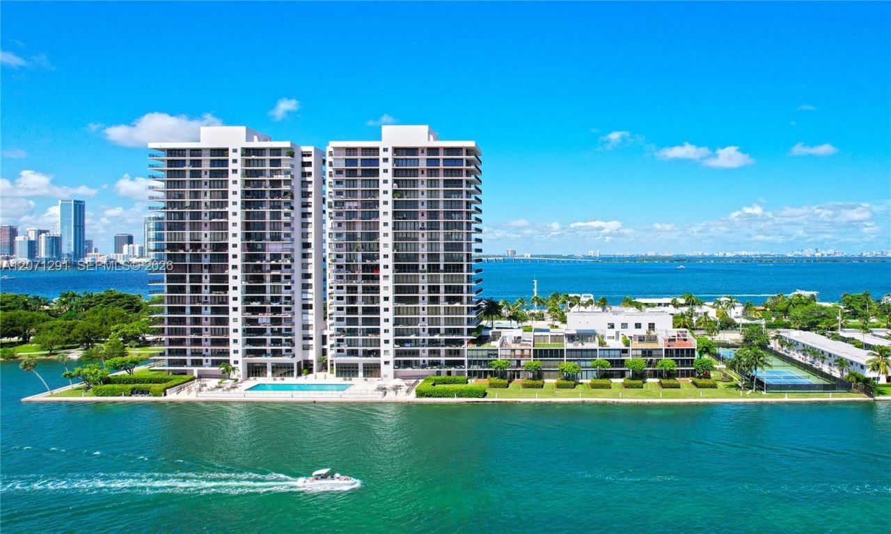 1000 Venetian Way, Unit 1108, Miami, FL 33139 Photo