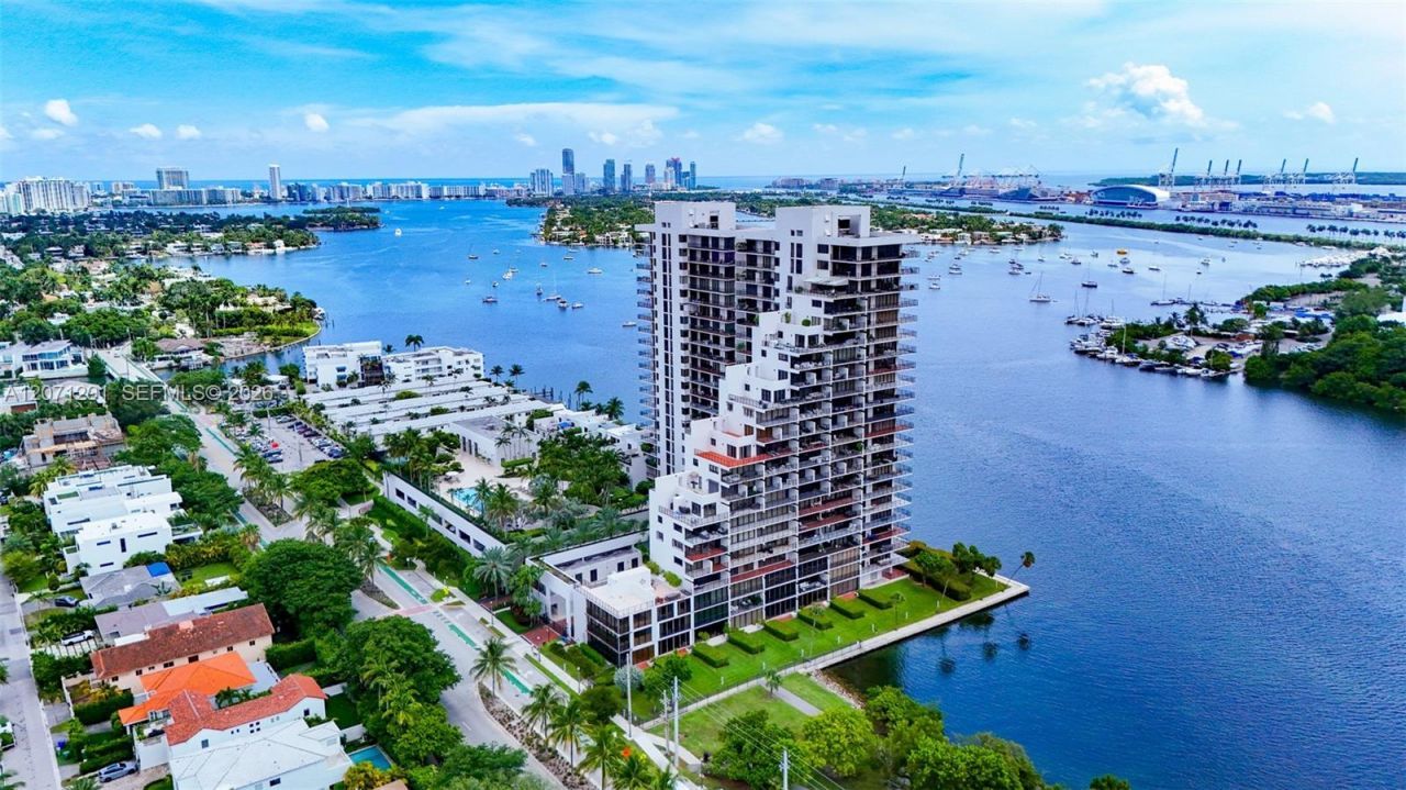 1000 Venetian Way, Unit 1108, Miami, FL 33139 Photo