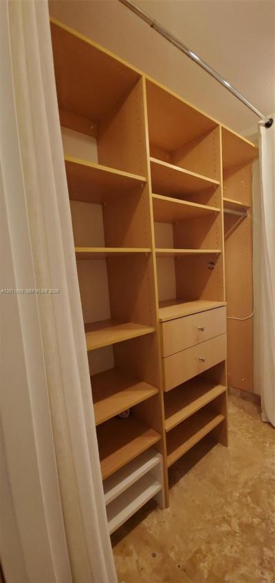 200 SE 15th Rd , Unit 5H, Miami, FL 33129 Photo