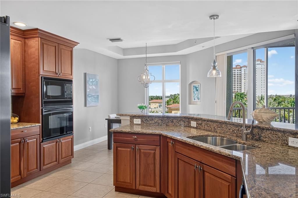 6081 Silver King Blvd, Unit 302, Cape Coral, FL 33914 Photo
